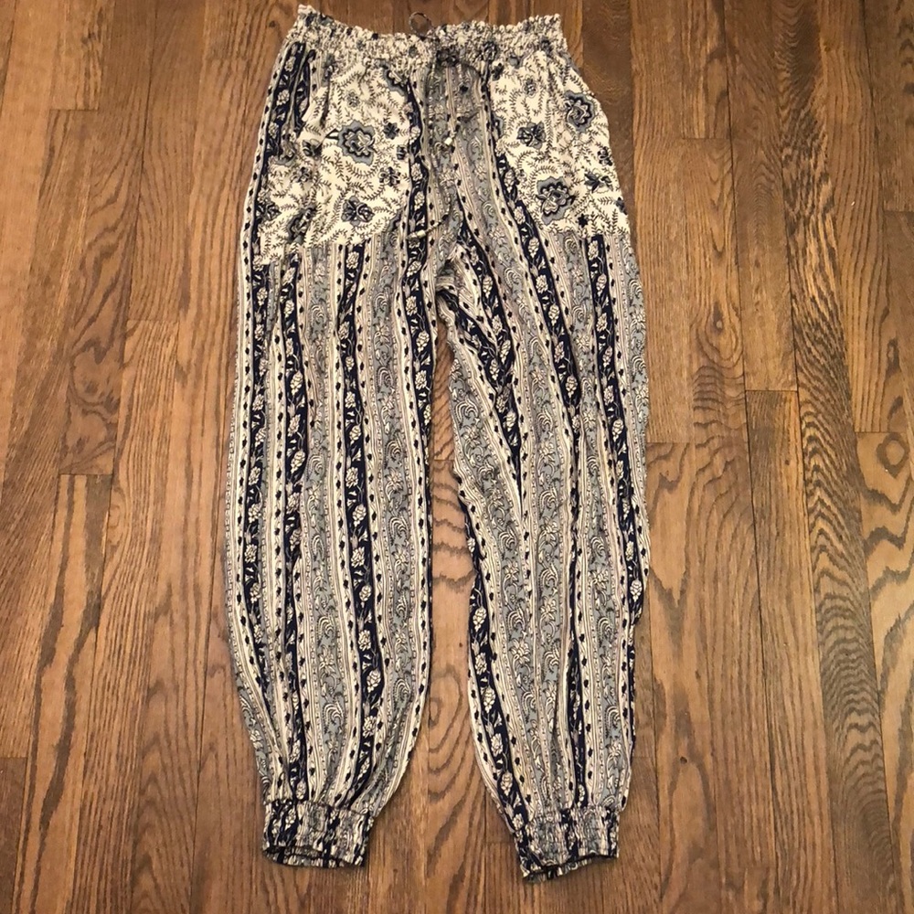 Harem/Jogger Pants- LIKE NEW!